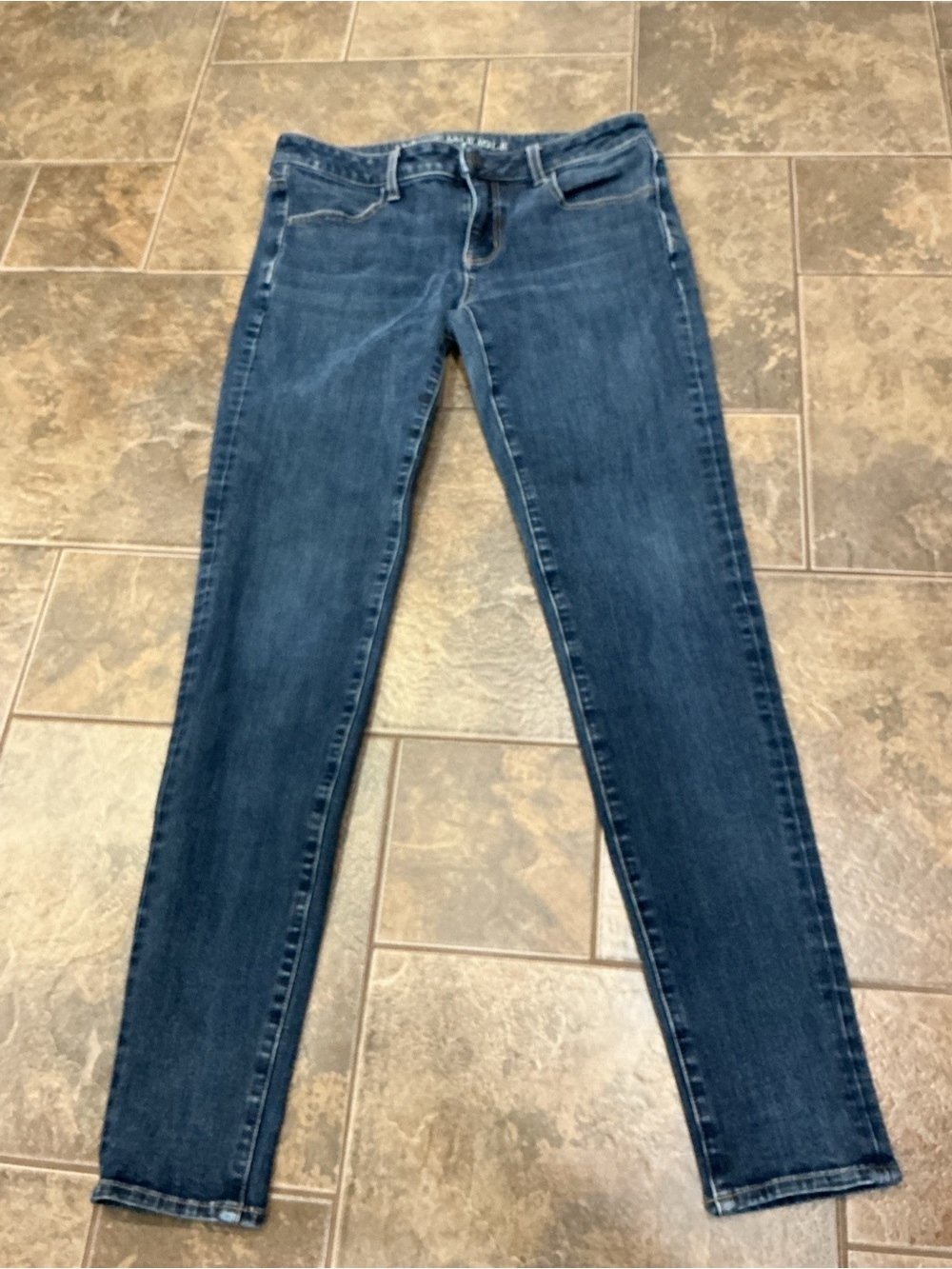 American Eagle Outfitters Women’s Indigo Skinny Jeans super stretch X4 jegging